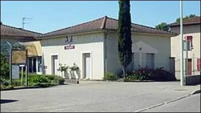 Je vous emm&egrave;ne maintenant &agrave; Boug&eacute;-Chambalud. Village Is&eacute;rois, il se situe en r&eacute;gion ...