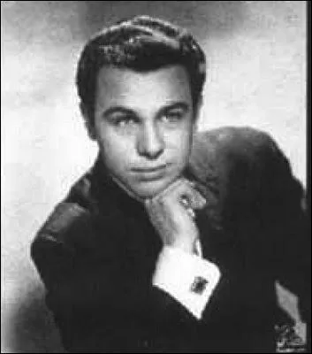 Quel est ce chanteur dcd depuis peu ?