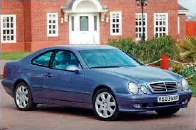 Quel est le nom de cette voiture ?