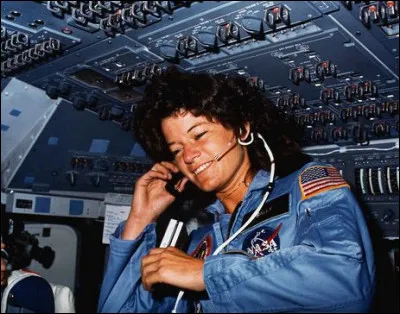 Qui est la pionni&egrave;re des astronautes am&eacute;ricaines en 1983 ?