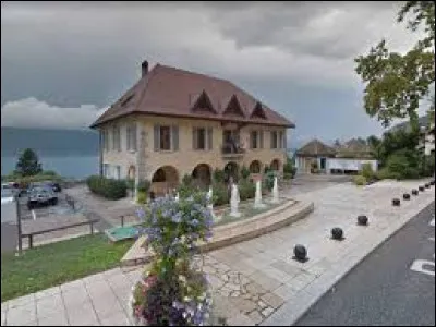 Notre balade prend fin au bord du lac d'Annecy, &agrave; Veyrier-sur-Lac. Nous sommes dans le d&eacute;partement ...