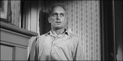 Dans quel film voyons-nous r&eacute;ellement Robert Duvall pour la premi&egrave;re fois ?