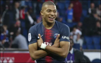 Qui est ce footballeur ultra c&eacute;l&egrave;bre ?