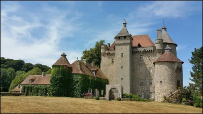 Quel est ce ch&acirc;teau qui m&eacute;rite une visite gr&acirc;ce &agrave; son architecture admirable, ses appartements au mobilier de qualit&eacute;, ses tapisseries et sa porcelaine de S&egrave;vres ?
