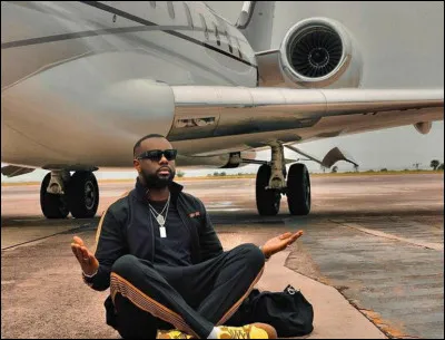 Qui interpr&egrave;te la c&eacute;l&egrave;bre chanson "Ciel" ?