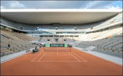 Sport - Comment se nomme le court central &agrave; Roland-Garros ?