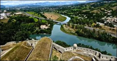 Dans quel fleuve se jette la Durance ?