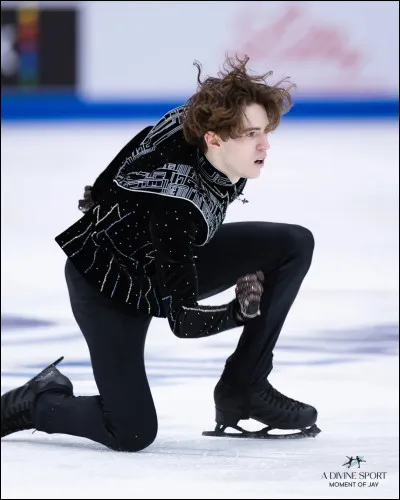 Quel type de saut est consid&eacute;r&eacute; comme l�un des points forts techniques de Shaidorov ?