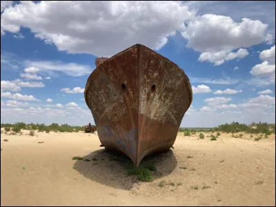 Quelle est la raison de l'ass&egrave;chement de la mer d'Aral ?