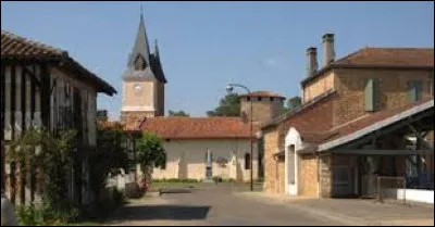 Nous sommes en Nouvelle-Aquitaine, &agrave; Geloux. Commune de l'agglom&eacute;ration Montoise, elle se situe dans le d&eacute;partement ...