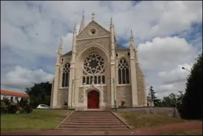 Voici l'&eacute;glise Saint-Cyr-et-Sainte-Julitte, &agrave; Saint-Cyr-en-Retz. Ancienne commune Marilig&eacute;rienne, elle se situe en r&eacute;gion ...