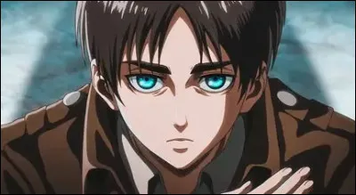 Quel poids fait-il &agrave; 15 ans (au moment de l'attaque de Trost) ?