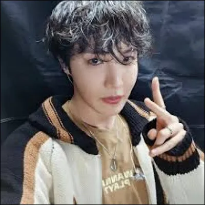 Quel est son nom complet ?