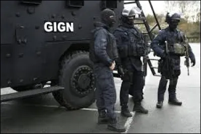 Quelle est la signification du "I" dans le sigle "GIGN" ?