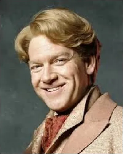 Combien de fois Lockhart a-t-il &eacute;t&eacute; laur&eacute;at du prix du sourire le plus charmeur, d&eacute;cern&eacute; par les lectrices de "Sorci&egrave;re-Hebdo" ?