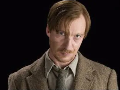 En quoi se transforme l'&Eacute;pouvantard quand il se trouve &agrave; proximit&eacute; de Lupin ?