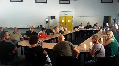 &Agrave; quel moment de l'histoire syndicale fran&ccedil;aise, la section syndicale est reconnue dans l'entreprise ?