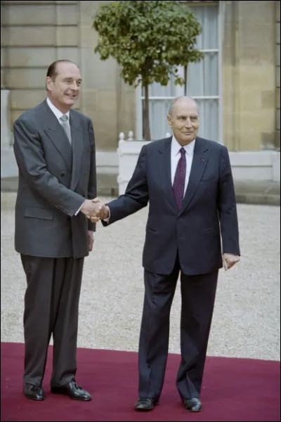 En quelle ann&eacute;e Fran&ccedil;ois Mitterrand quitte-t-il ses fonctions ?