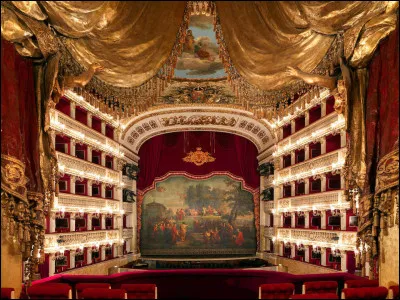 Quel compositeur d'op&eacute;ra italien a &eacute;crit "La Traviata" et "Aida", devenant un symbole du Risorgimento ?