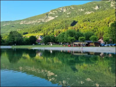 Quelle est la formule chimique de l�eau ?