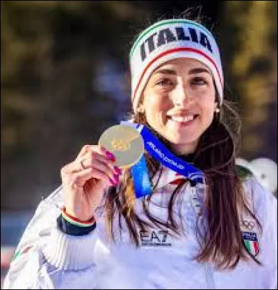 Dans quel sport Lisa Vittozzi a-t-elle &eacute;t&eacute; championne olympique lors des derniers jeux d'hiver ?