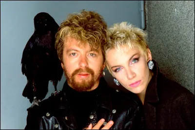 En quelle ann&eacute;e est parue la chanson ''Sweet Dreams'' par Eurythmics ?