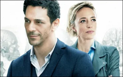 Dans quelle s&eacute;rie H&eacute;l&egrave;ne de Fougerolles donne-t-elle la r&eacute;plique &agrave; Tomer Sisley ?