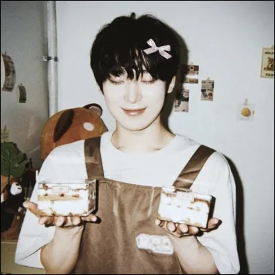 Il est connu pour adorer la glace &agrave; :