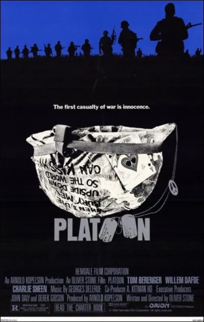 "Platoon" est un long-m&eacute;trage r&eacute;alis&eacute; par Francis Ford Coppola.