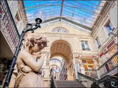 Dans quel d&eacute;partement la ville de Nantes se trouve-t-elle ?