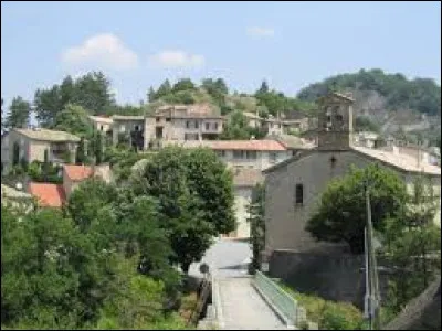 Nous sommes en r&eacute;gion PACA, &agrave; Vaumeilh. Village de l'arrondissement de Forcalquier, sur les bords de la Durance, il se situe ...