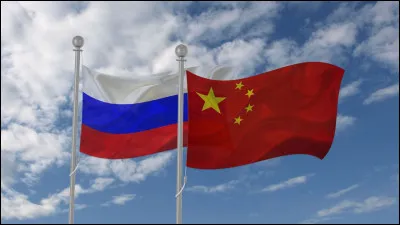Les deux pays qui poss&egrave;dent le plus de pays frontaliers sont la Chine et la Russie, avec 14 pays chacun.