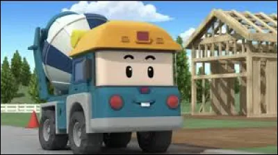 Comment s�appelle cette voiture b&eacute;tonni&egrave;re ?