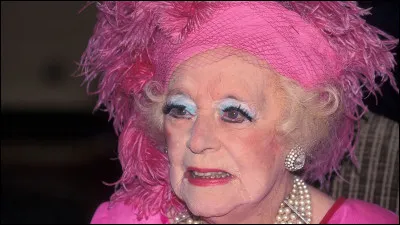 Qui est cette &eacute;crivaine britannique, auteure du roman ''La cl&eacute; du bonheur'' ?