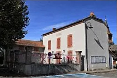 Village de l'aire d'attraction Tarbaise, Chis se situe dans le d&eacute;partement ...