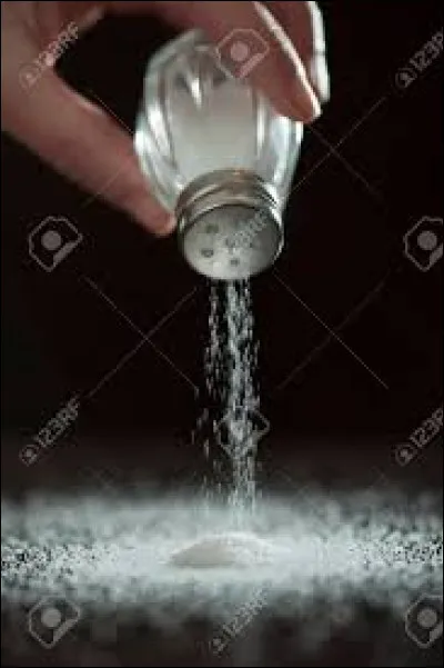 En anatomie humaine que d&eacute;signe la sali&egrave;re ?