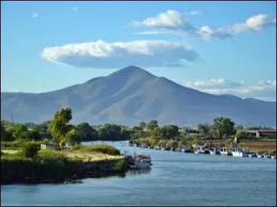 Dans quelle r&eacute;gion coule le Volturno ?