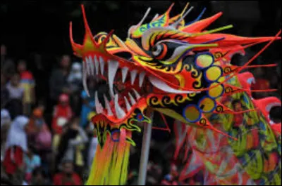 Quelle couleur est associ&eacute;e au Nouvel An Lunaire ?