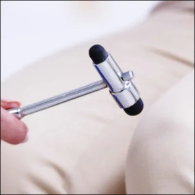 Quel r&eacute;flexe permet de r&eacute;partir l�humidit&eacute; sur la surface d�un �il ?