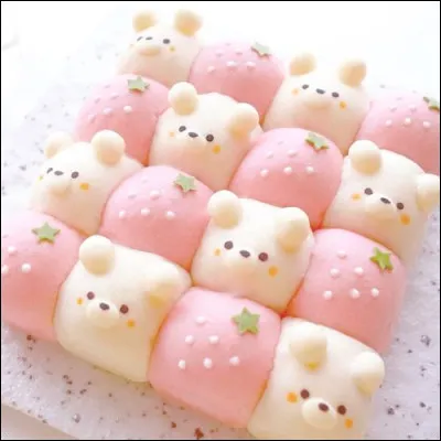 Aimes-tu quand il y a des petites choses kawaii avec ton dessert ?