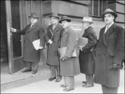 Clique sur l'objet qui N'A PAS &eacute;t&eacute; cr&eacute;&eacute; par des Qu&eacute;b&eacute;cois.