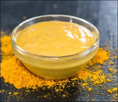 La sauce curry est un m&eacute;lange d'&eacute;pices.