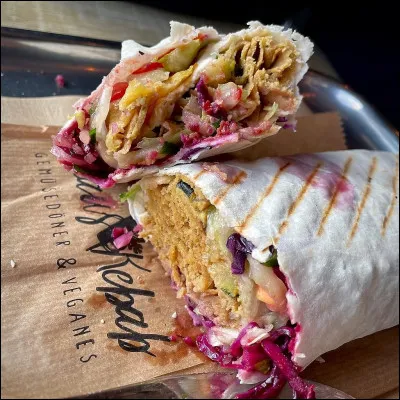 Quelle sauce mets-tu dans le kebab ?