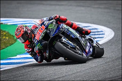Au Grand Prix de Grande-Bretagne, Fabio Quartararo a men&eacute; une grande partie du Grand Prix avant de faire face &agrave; un probl&egrave;me technique et d&rsquo;&ecirc;tre contraint &agrave; l&rsquo;abandon. Quel pilote s&rsquo;est impos&eacute; ce jour-l&agrave; ?