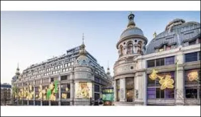 Quelle saison d&eacute;signe un groupe de grands magasins ?