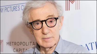 Qui est ce cin&eacute;aste, auteur de cette citation : ''Des bruits couraient que le ballet ''La mort du cygne''avait &eacute;t&eacute; commandit&eacute; par des bookmakers du nord de l�&Eacute;tat de New York et que l'on pariait gros sur la survie de l'oiseau.'' ?