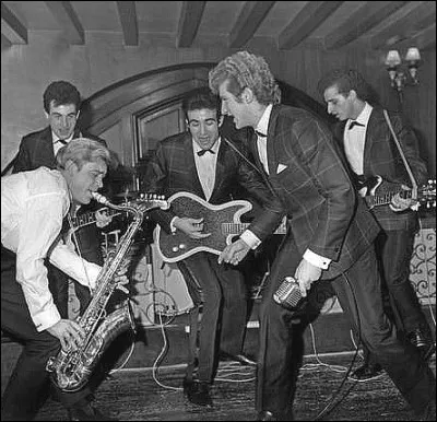 Comment se nomme la chanson d'Eddy Mitchell ?