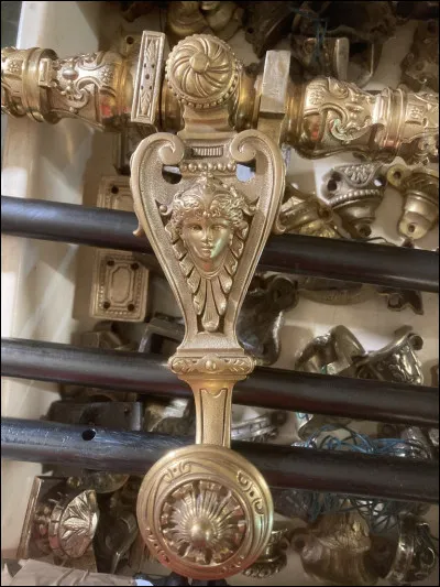 Et Harrington Brande, dans quel roman le trouve-t-on ?