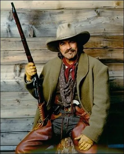 On me connait pour mes chemises &agrave; fleurs et ma Ferrari, mais j'ai jou&eacute; beaucoup d'autres r&ocirc;les, notamment "L'Australien". Qui suis-je ?