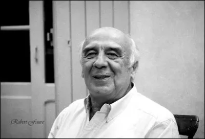 Qui est ce journaliste, romancier, conteur, humoriste auteur de cette citation : ''Il vaut mieux &ecirc;tre le dindon de la farce que la farce du dindon.'' ?